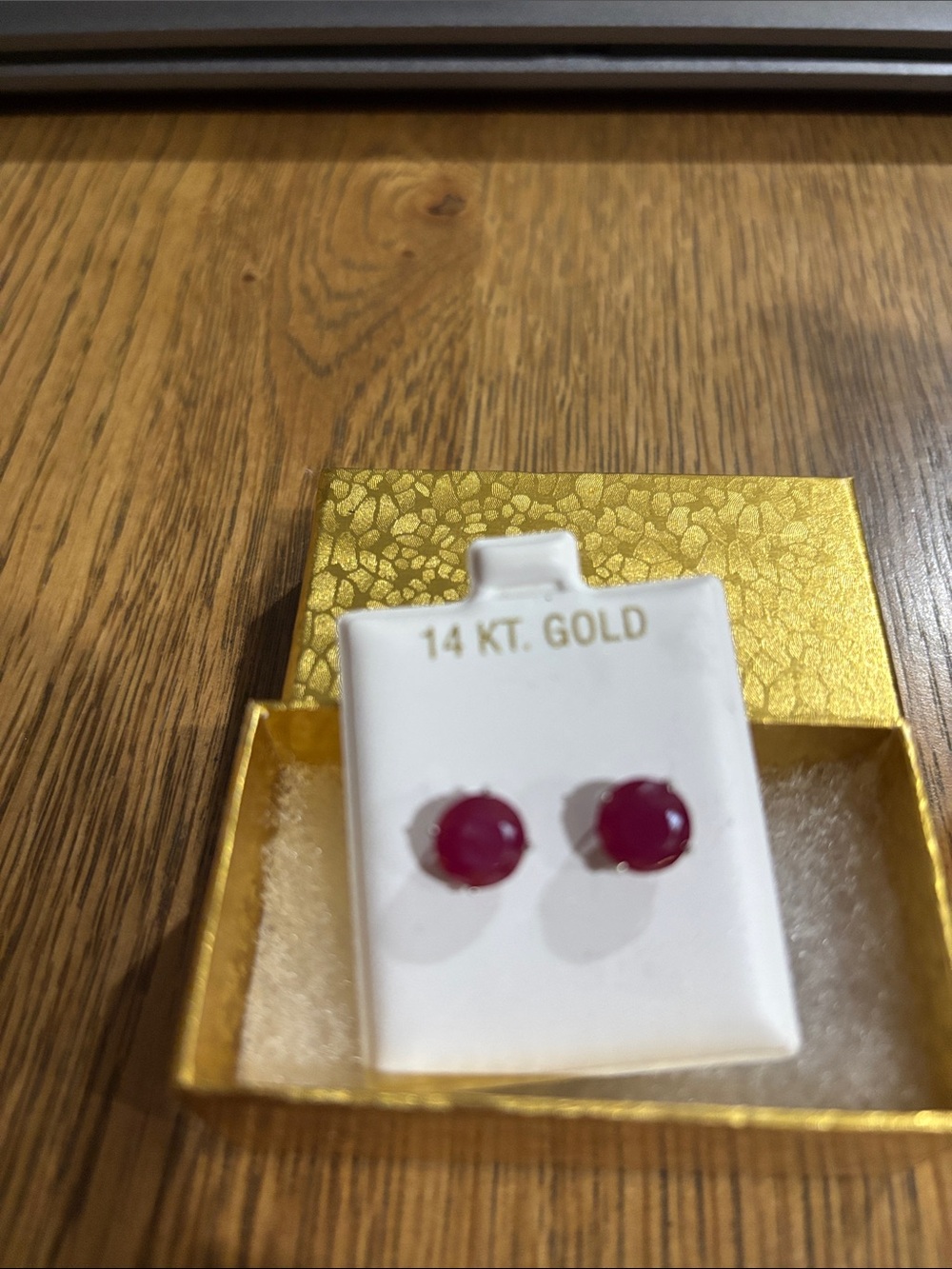 14 KT Gold Red Stud Earrings - Classic Women's Jewelry